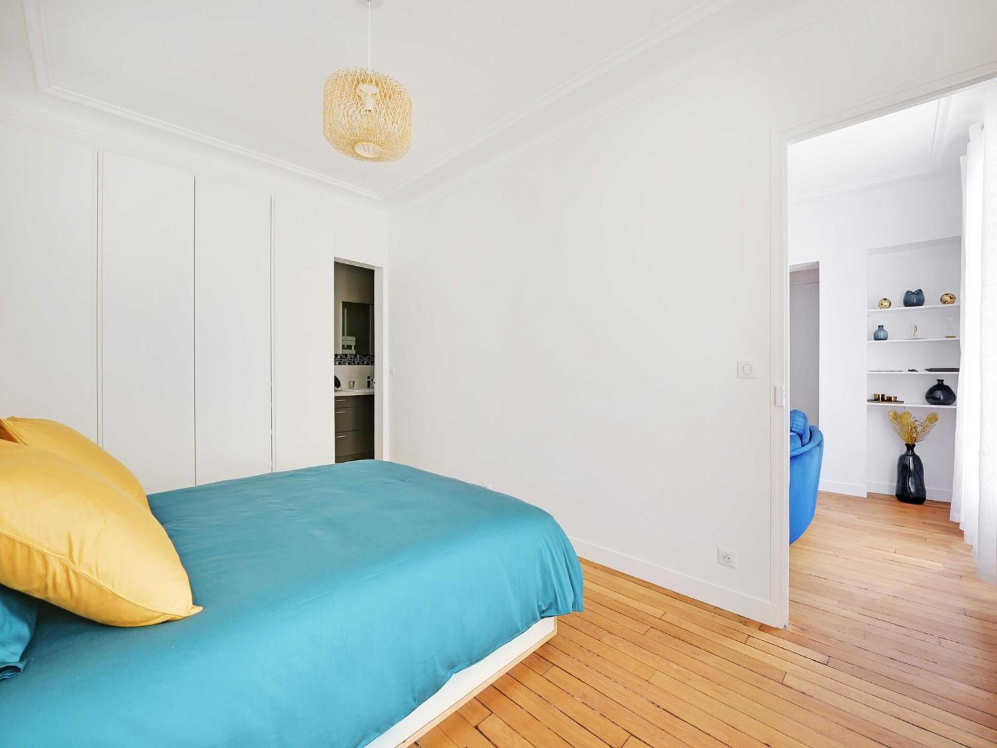 Apartment Magnificent Flat 1bdr 2p Rue Du Commerce *